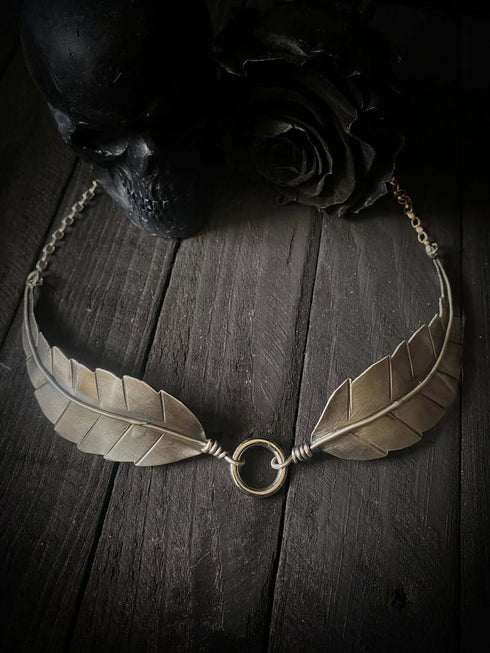 Detachable Leaf Choker